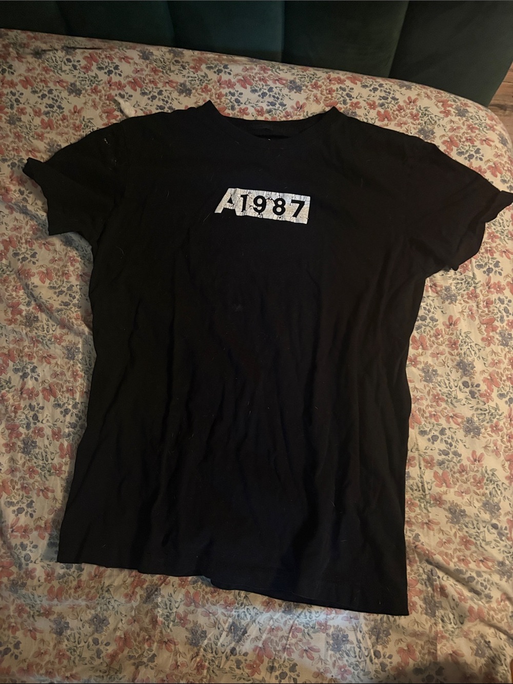 Aeropostale Black Short Sleeve Tee with White "1987" Graphic